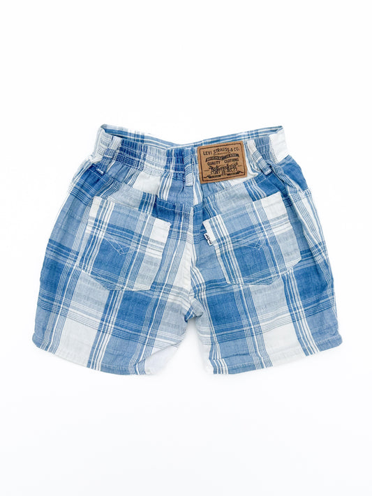 Shorts size 3/4Y