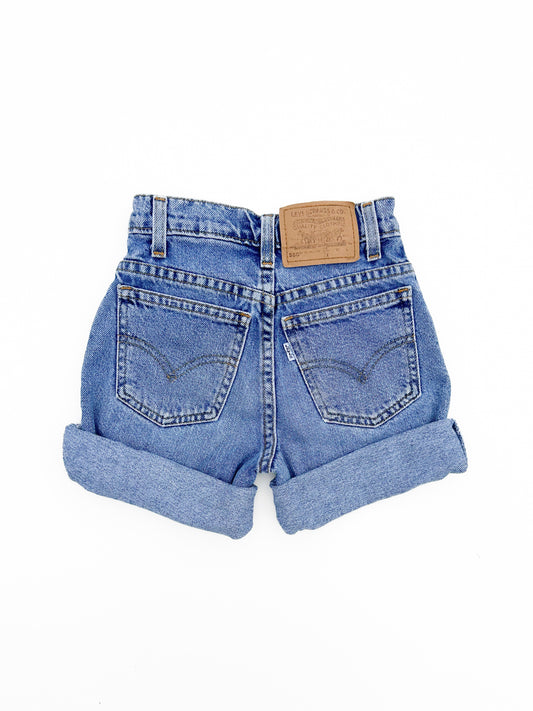 Shorts size 7Y SLIM