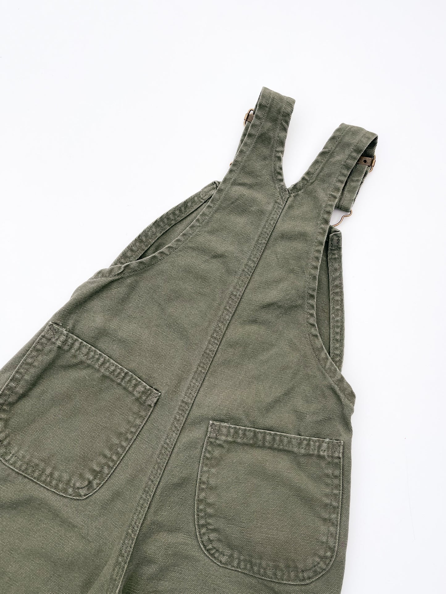 Green overalls size 3Y