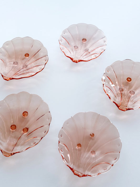 Pink shell small plates x5