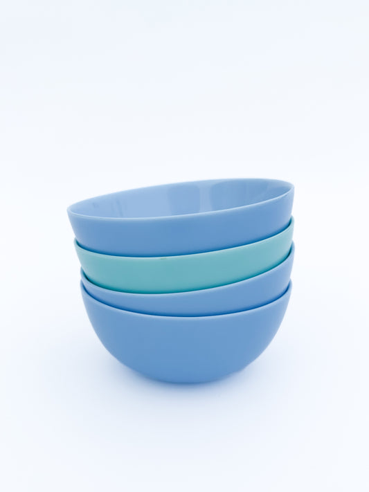 Blue and green bowls