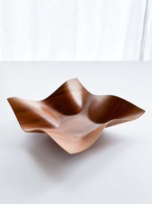 Plywood fruit bowl