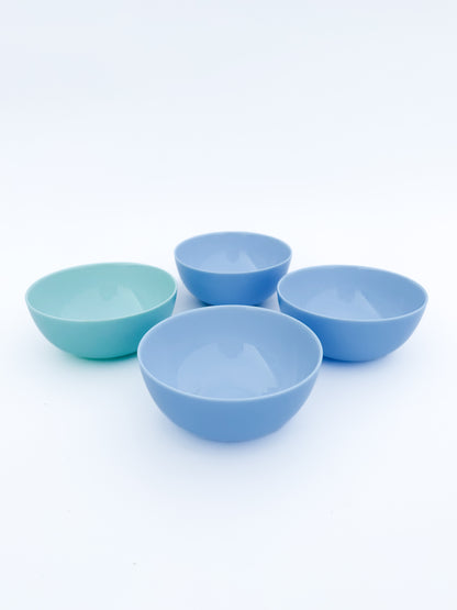 Blue and green bowls