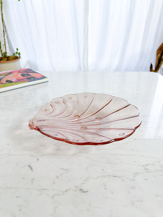 Sea shell plate