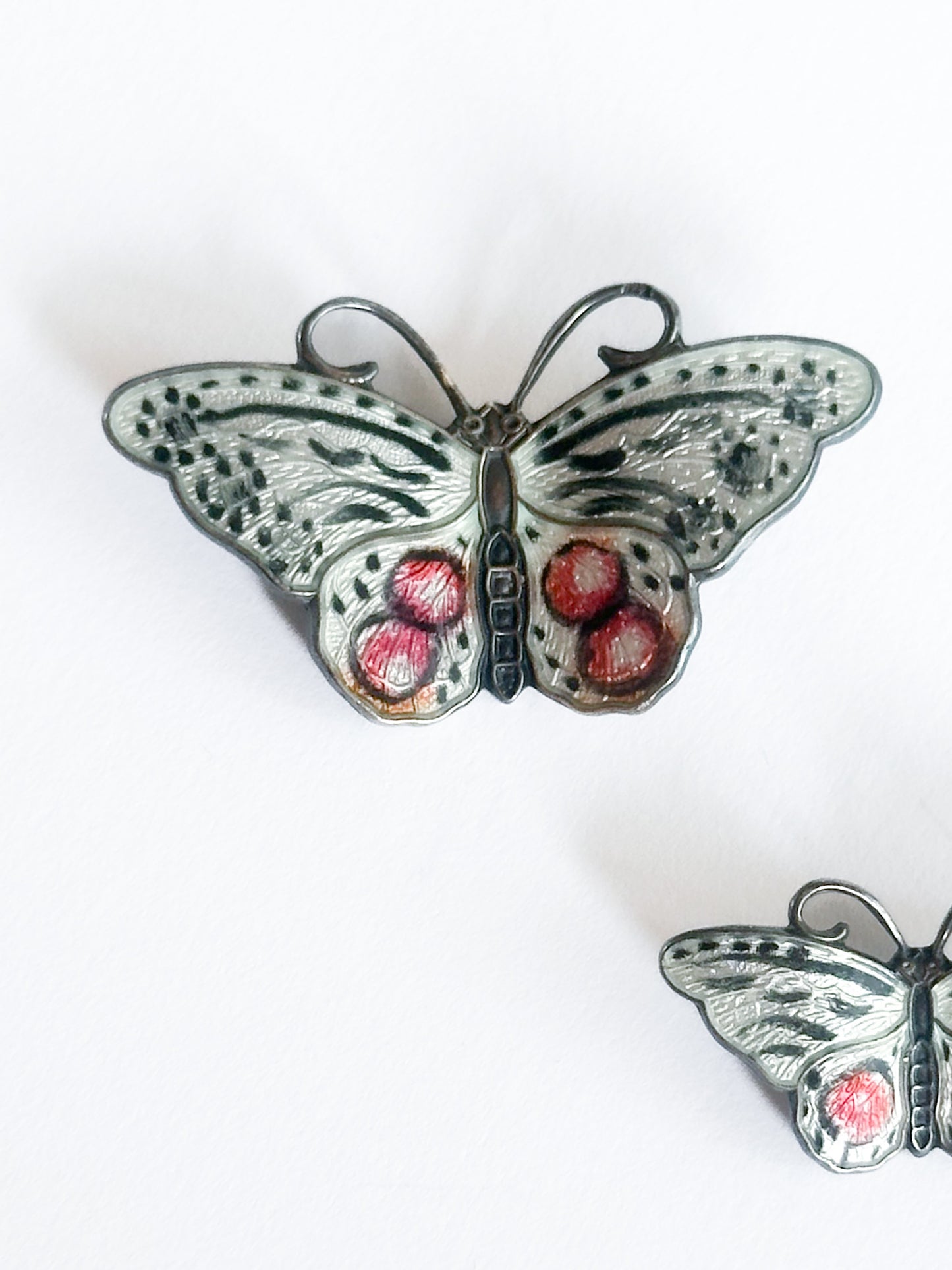 Butterfly brooch set