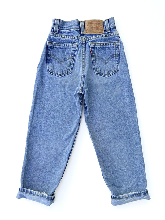 550 jeans relaxed fit SLIM Size 7Y - runs small