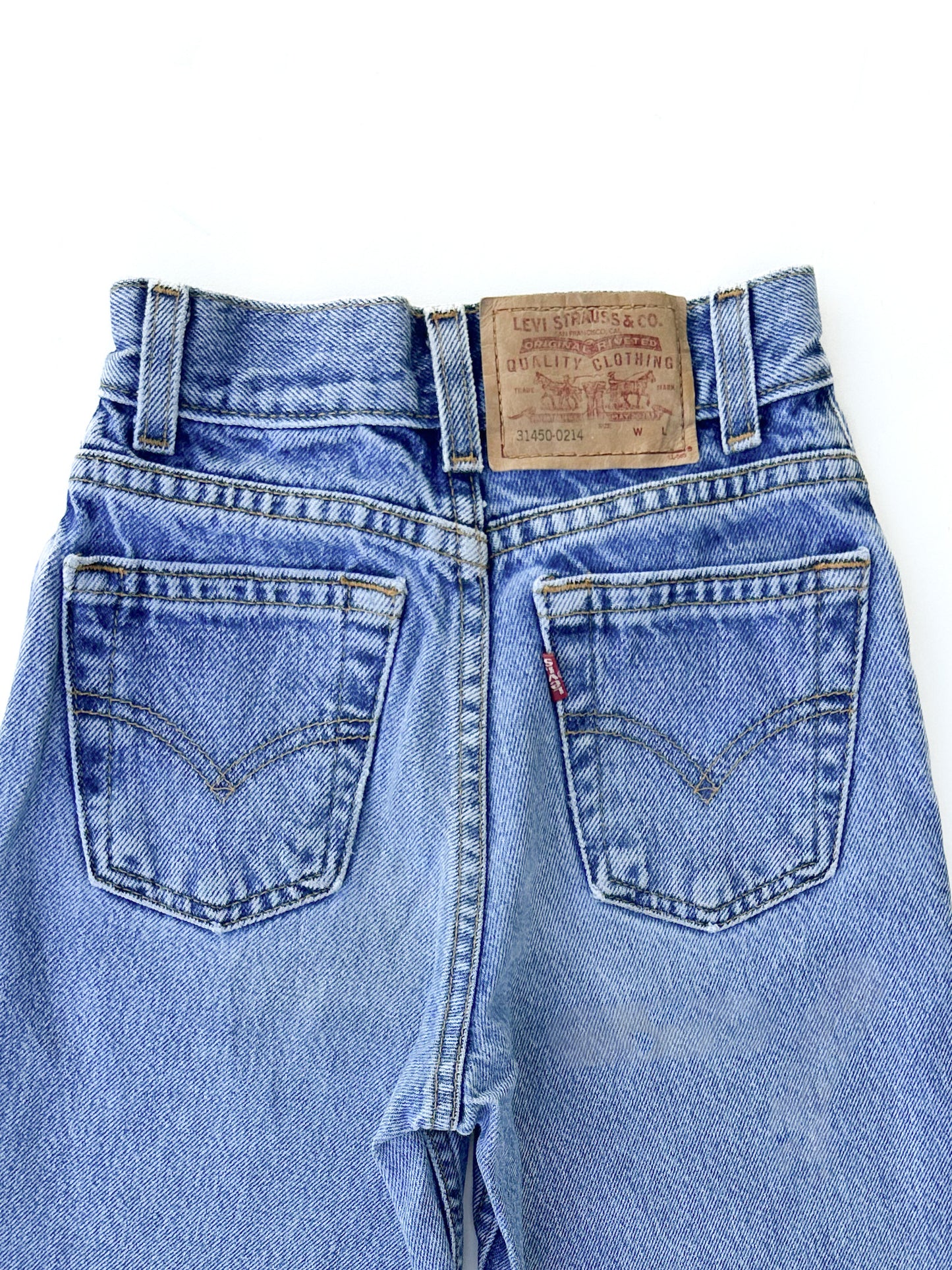 550 jeans relaxed fit SLIM Size 7Y - runs small