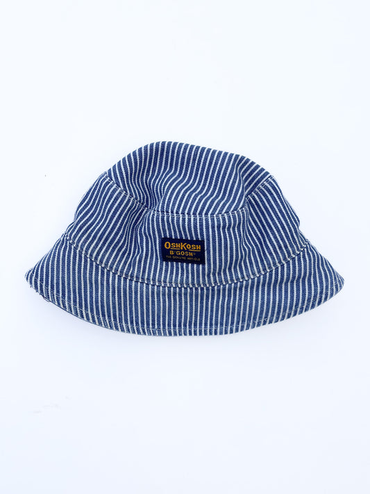 Striped hat size 9-18M