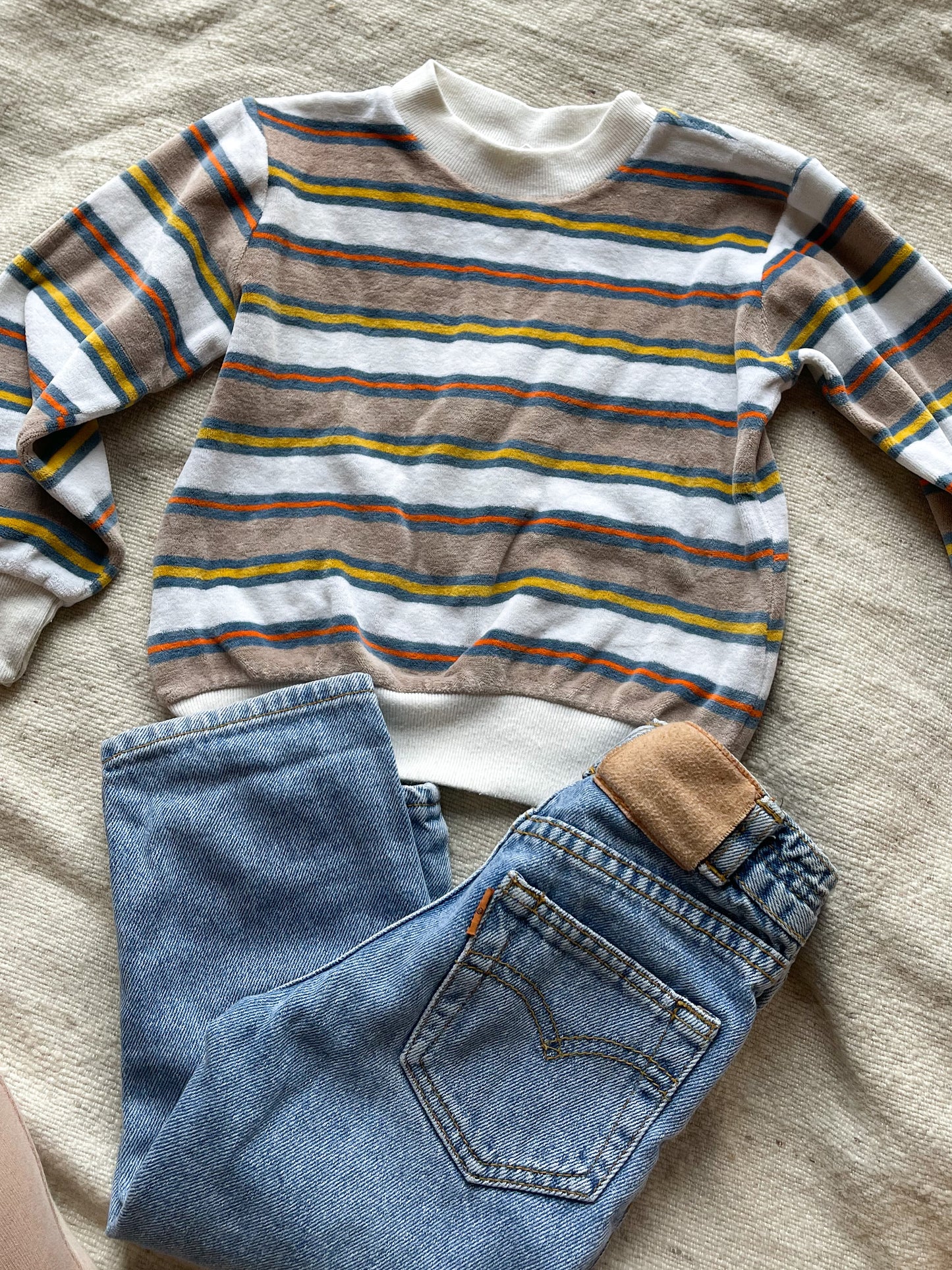 Striped sweater size 2/3Y